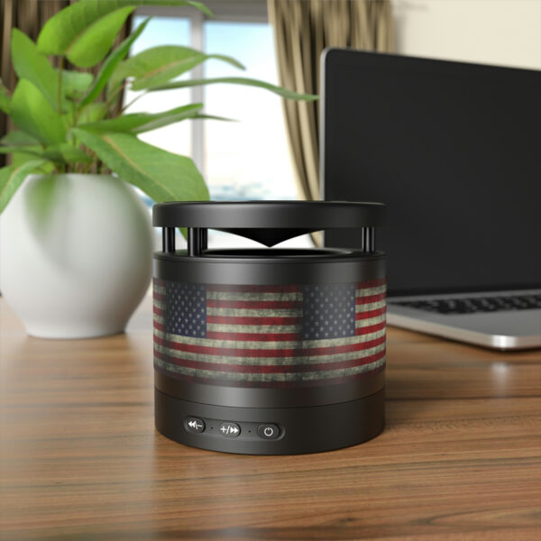 American Flag Metal Bluetooth Speaker and Wireless Charging Pad