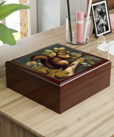 72882 430 400x480 - Vintage Red Squirrel Wooden Keepsake Jewelry Box