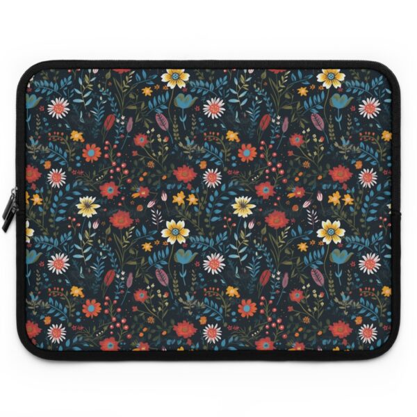BOHO Hand Drawn Wildflowers Floral Pattern Laptop Sleeve