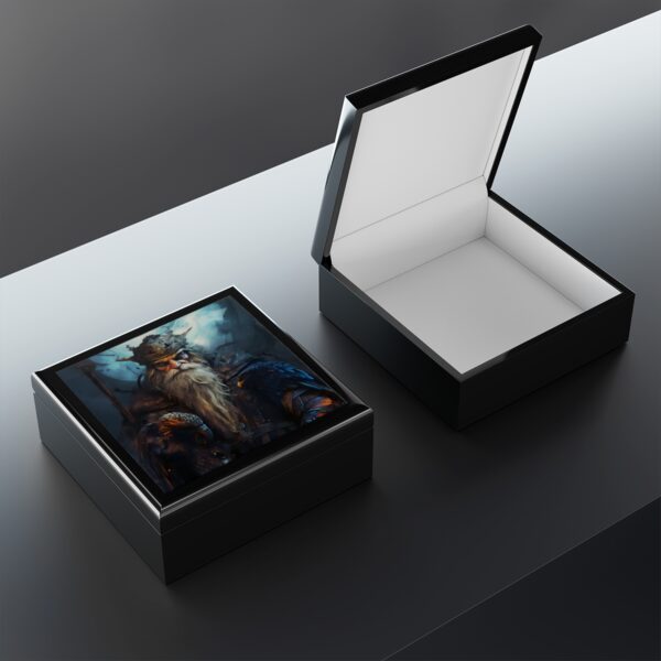 Odin Jewelry Box
