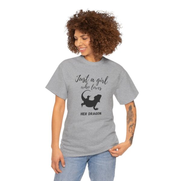 Just a Girl That Loves Dragons Heavy Cotton Tee